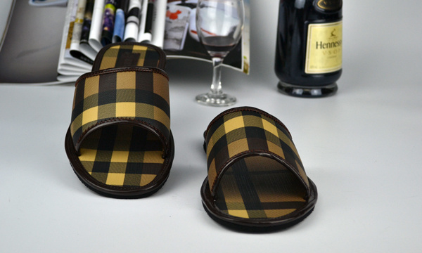 2017 Burbry slippers woman 35-42-038